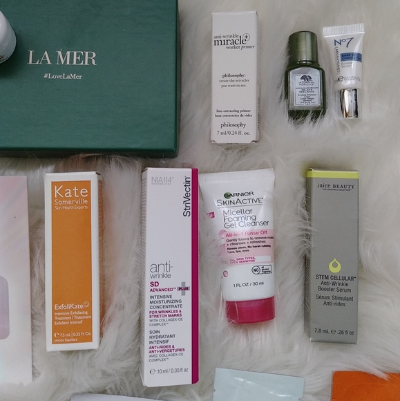 Deluxe Skincare Sample Bundle - Picture 3 of 5